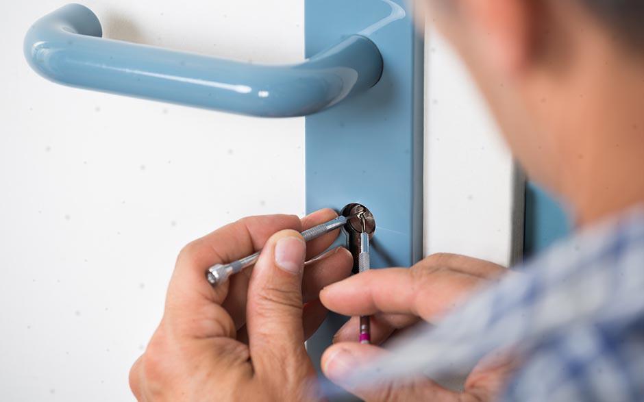 ouverture de porte prix Créteil